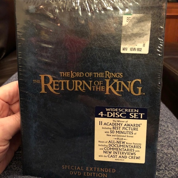Return of The King Collector Set